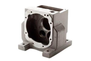 High-quality industrial cylinder head for machinery and equipment.